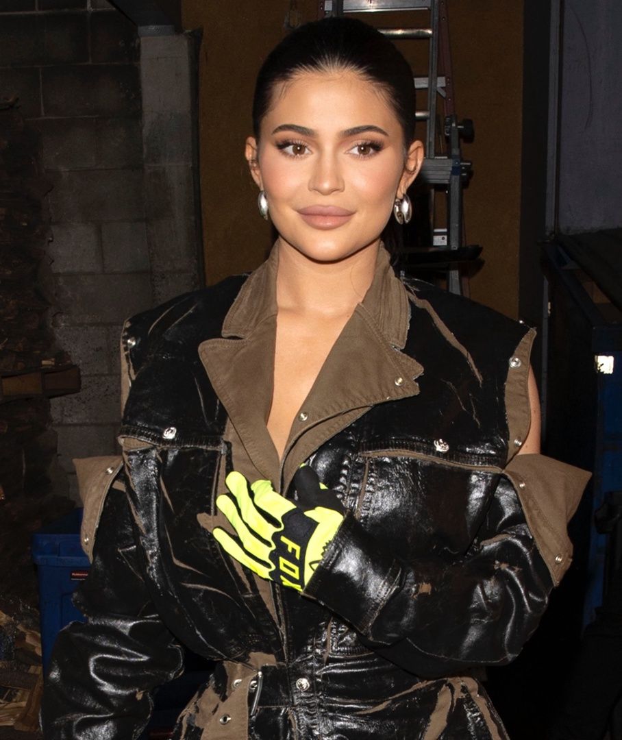 Access_Kardashian003.jpg