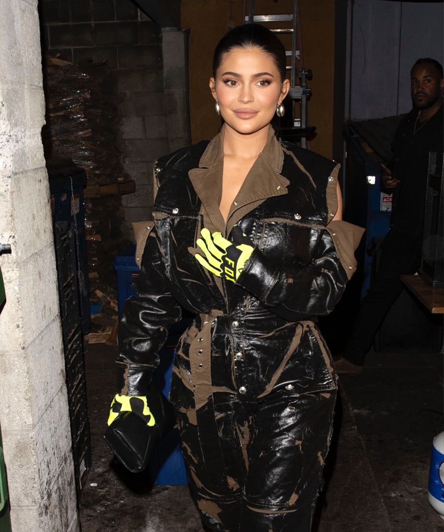 Access_Kardashian006.jpg