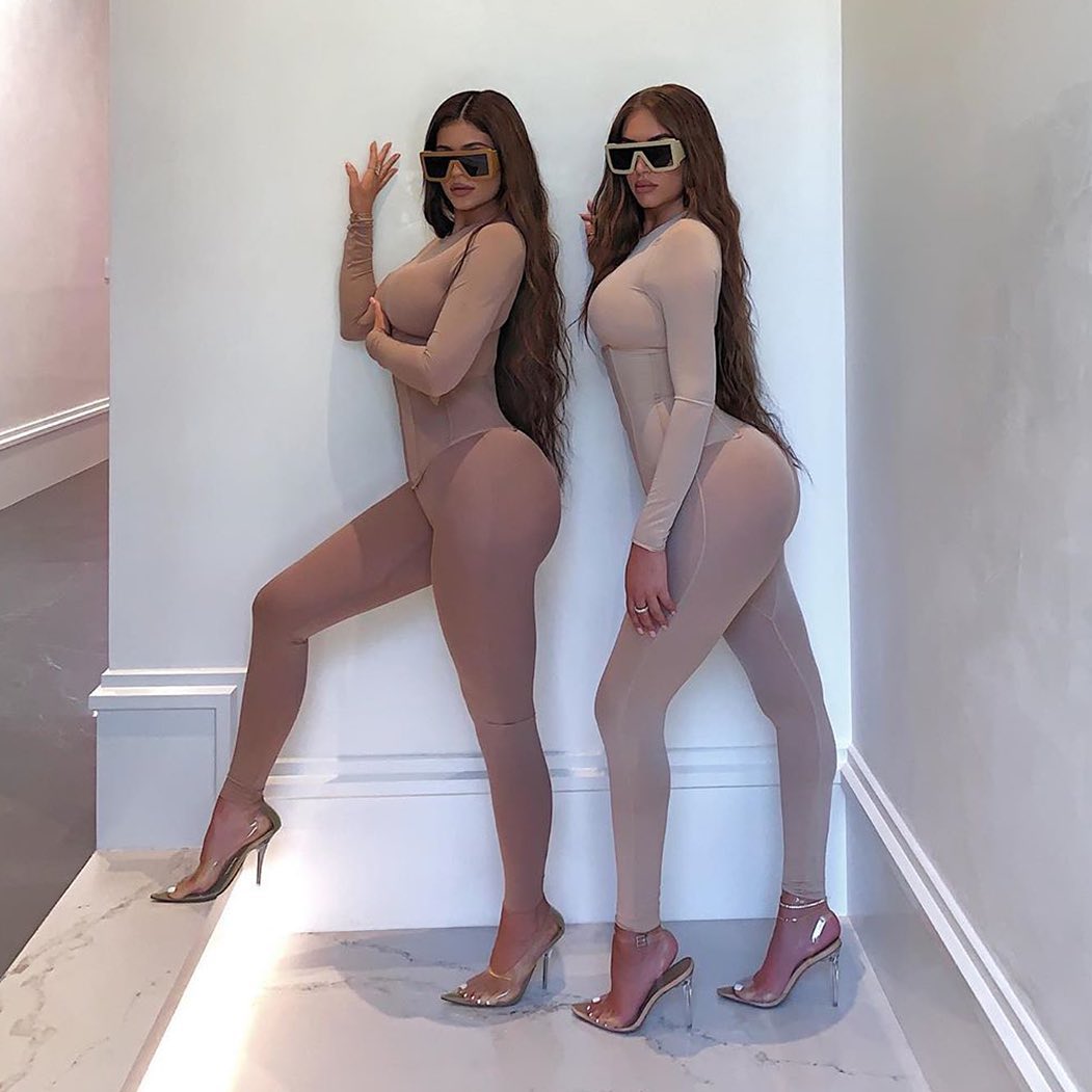 Access_Kardashian_002.jpg