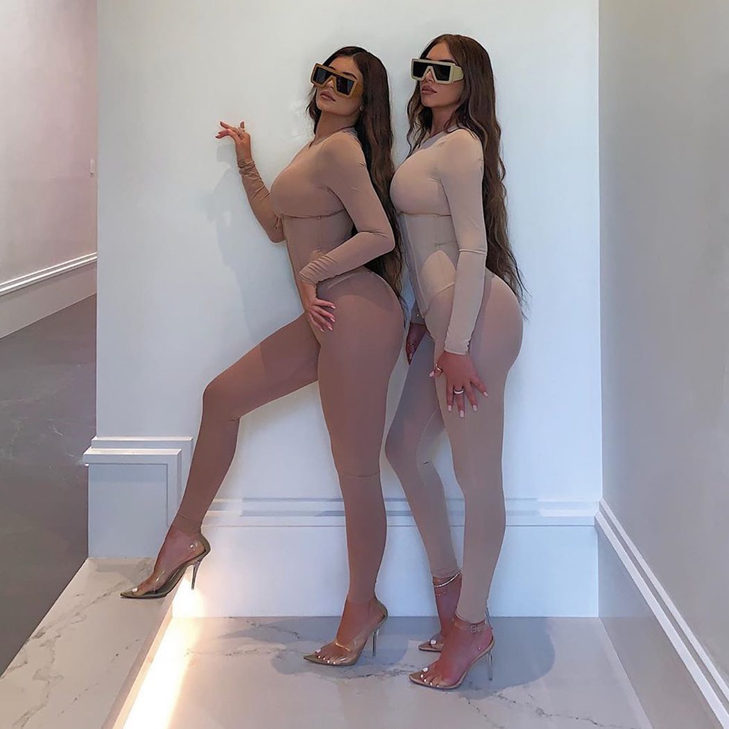 Access_Kardashian_003.jpg