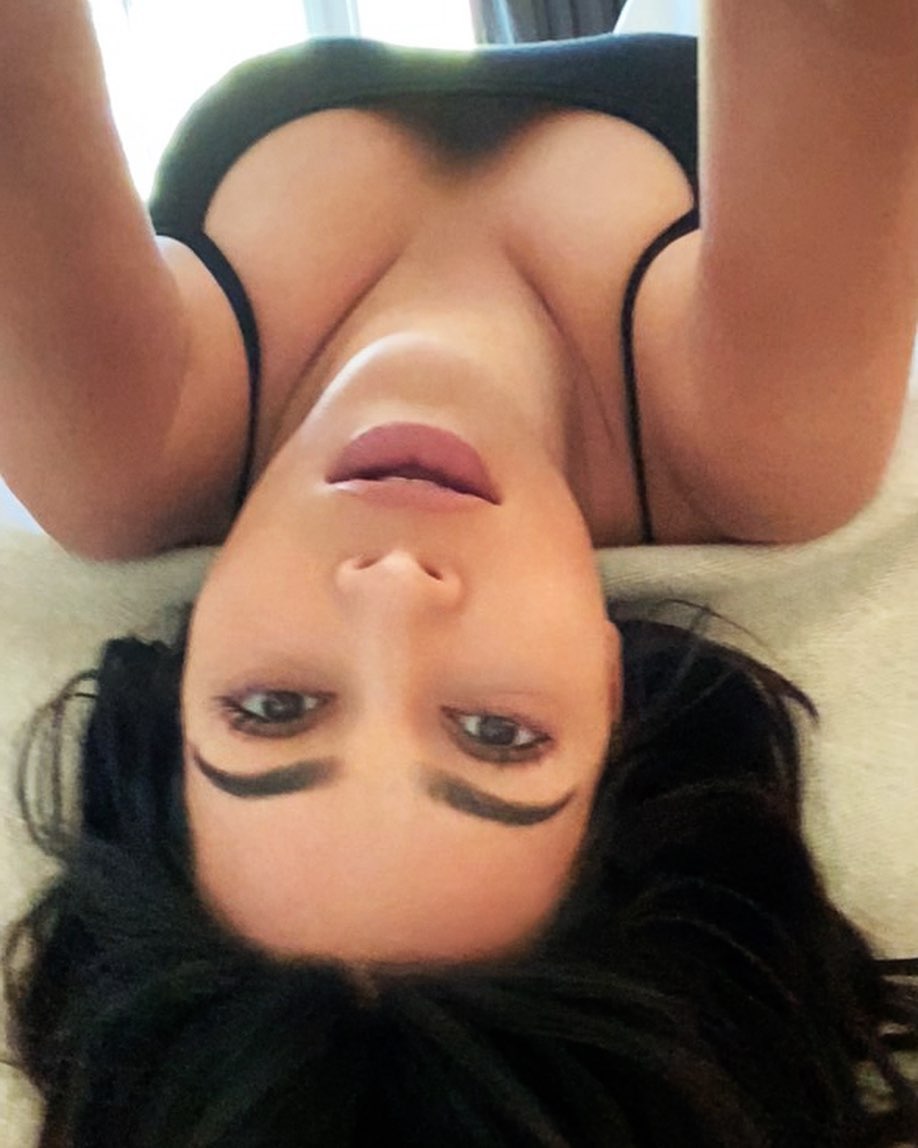 Access_Kardashian_003.jpg