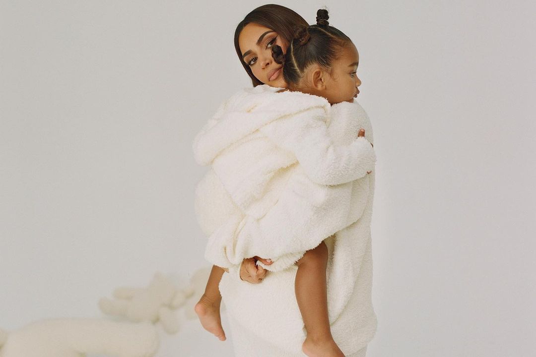 Access_Kardashian_0017.jpg