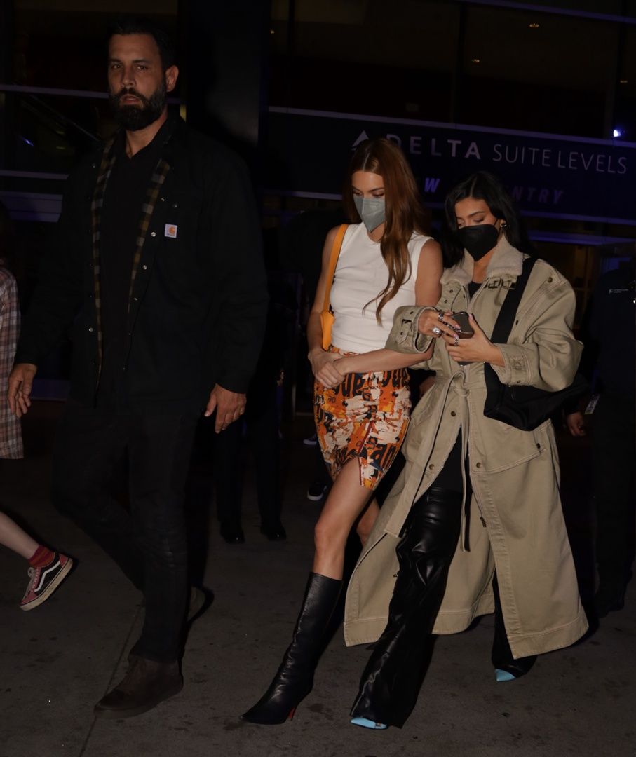 Access_Kardashian003.jpg