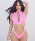 Access_Kardashian_001.jpg