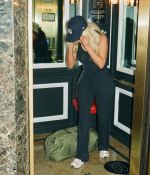 Access_Kardashian_0016.jpg