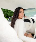 Access_Kardashian_05.jpg