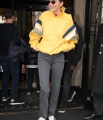 Access_Kardashian_003.jpg