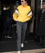 Access_Kardashian_004.jpg