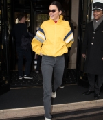 Access_Kardashian_005.jpg