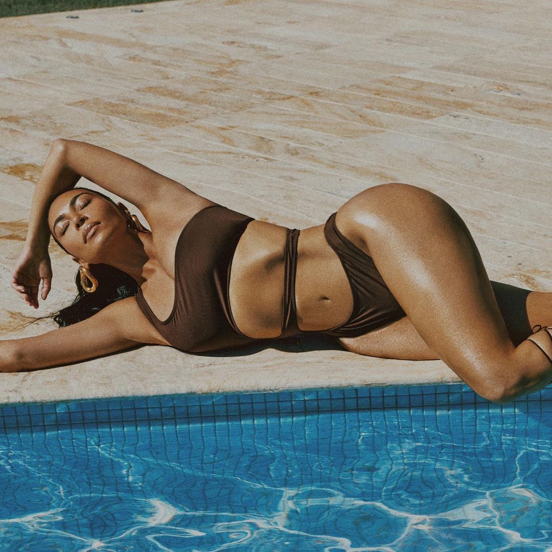 Access_Kardashian_05.jpg