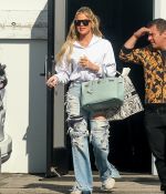 Access_Kardashian_0017.jpg