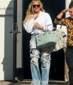 Access_Kardashian_003.jpg