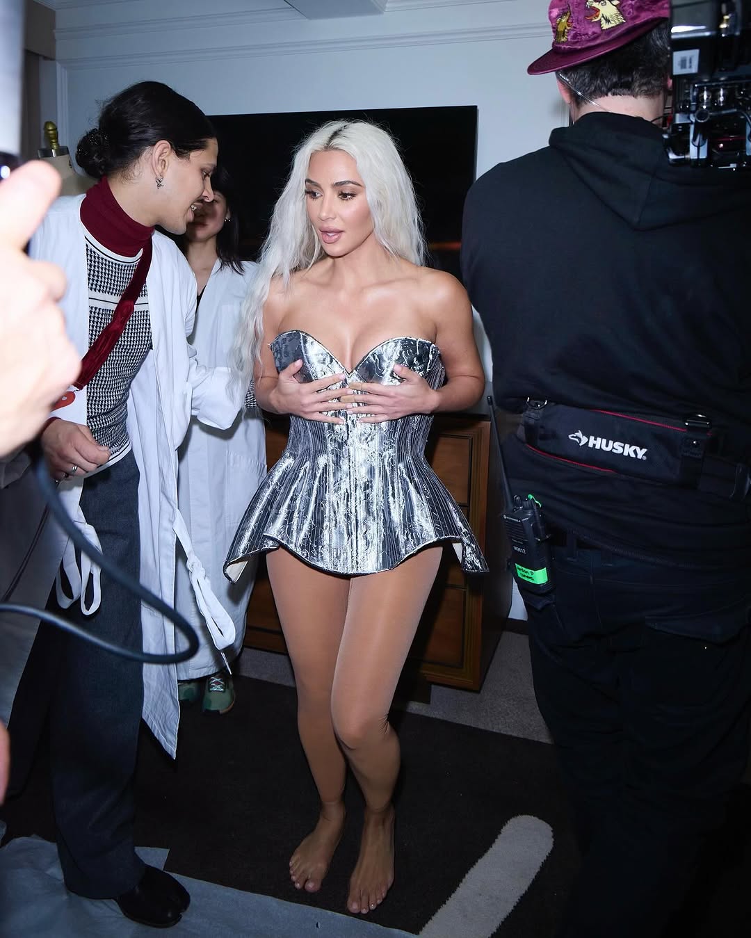 Access_Kardashian_4~0.jpg