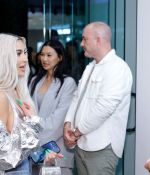 Access_Kardashian_03.jpg