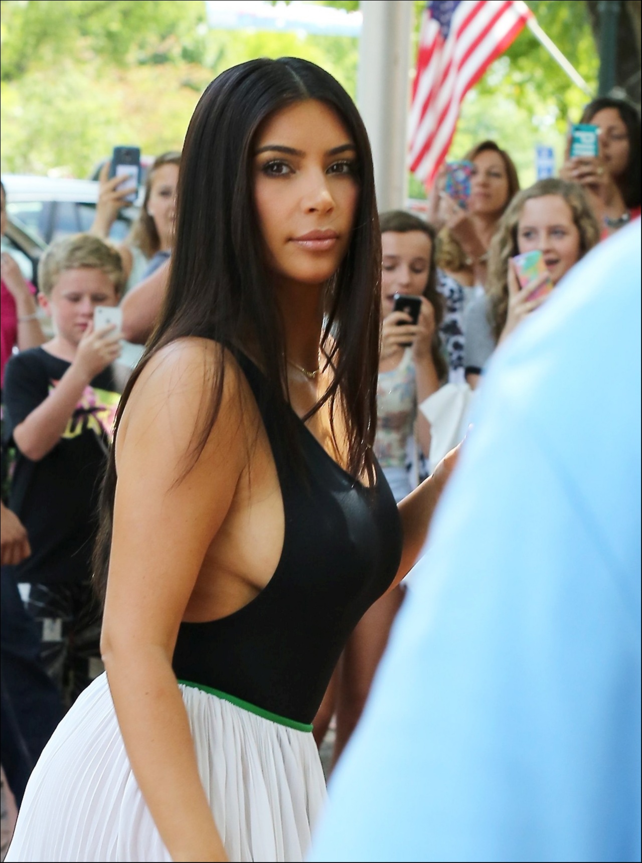 Access_Kardashian_007.jpg