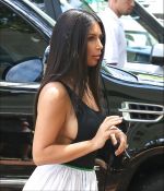 Access_Kardashian_005.jpg
