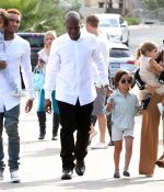 Access_Kardashian_006.jpg