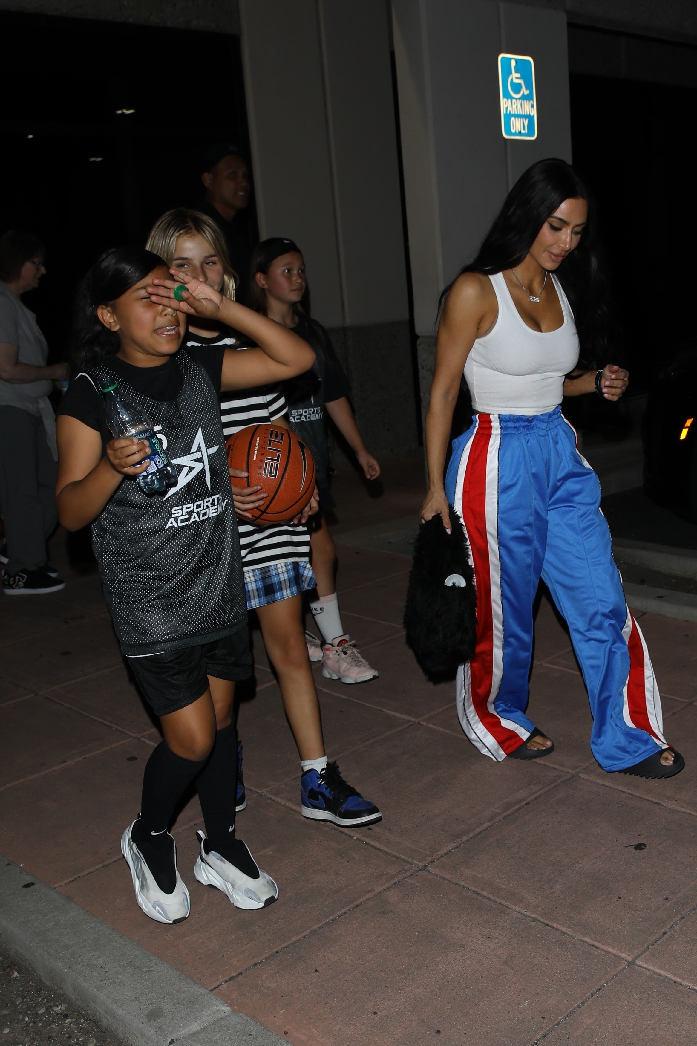 Access_Kardashian_031.jpg