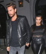 Access_Kardashian_03.jpg