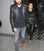 Access_Kardashian_08.jpg