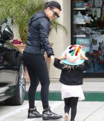 Access_Kardashian_004.jpg