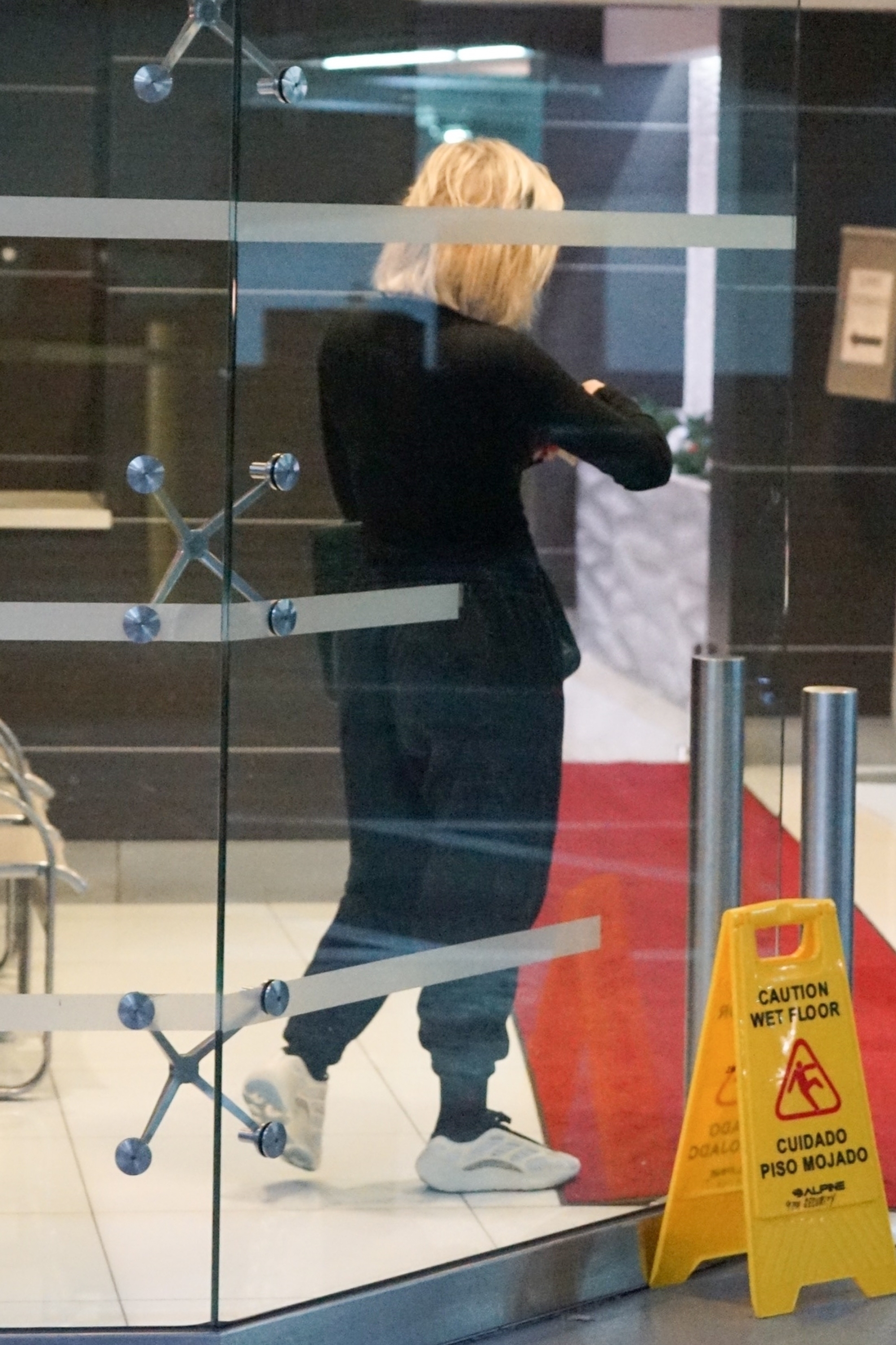 Access_Kardashian_009.jpg