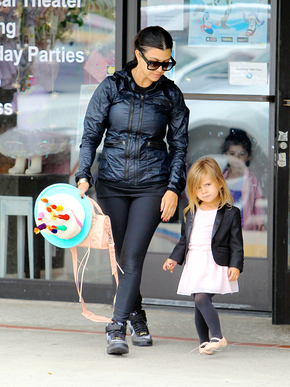 Access_Kardashian_005.jpeg