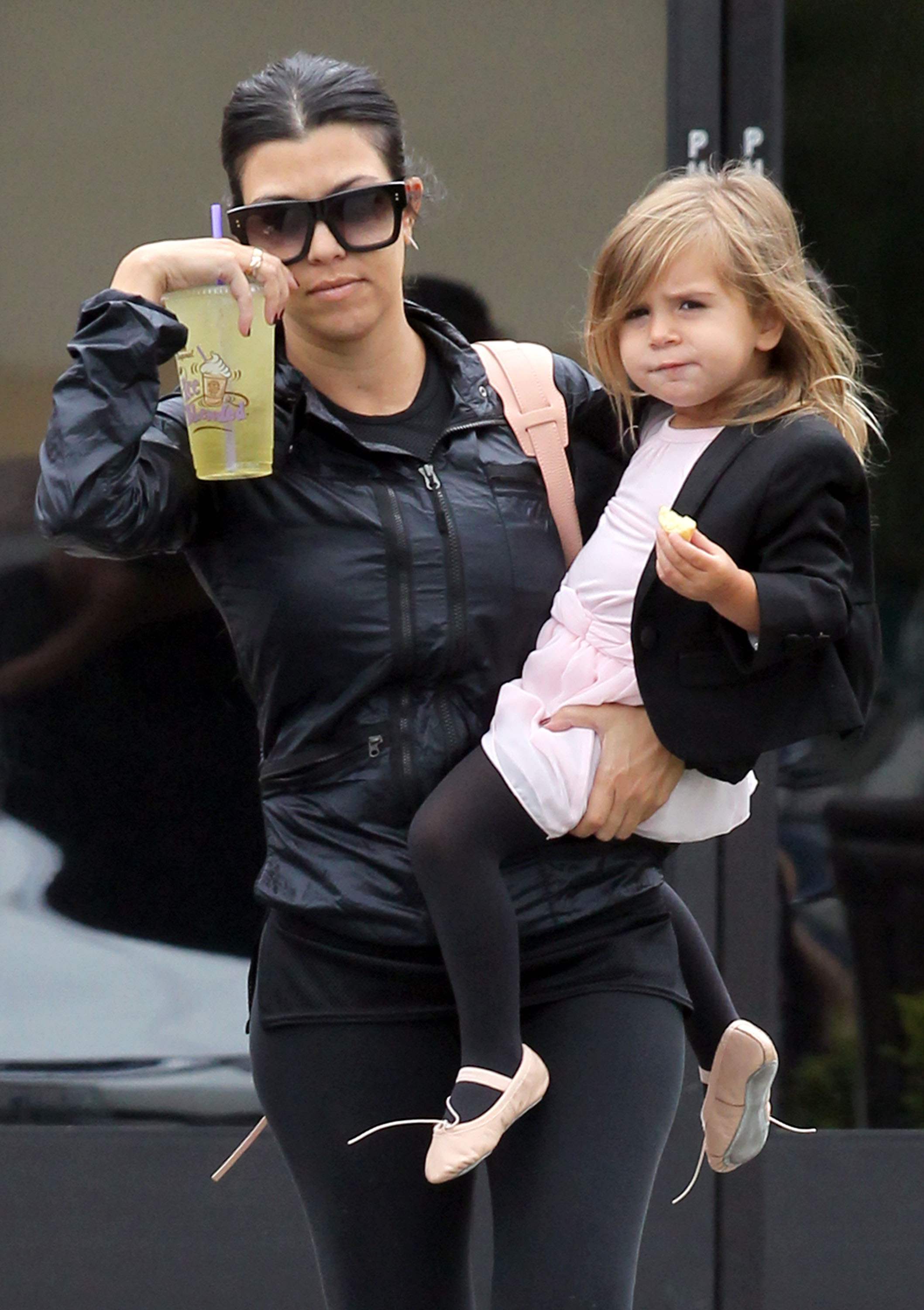 Access_Kardashian_006.jpg