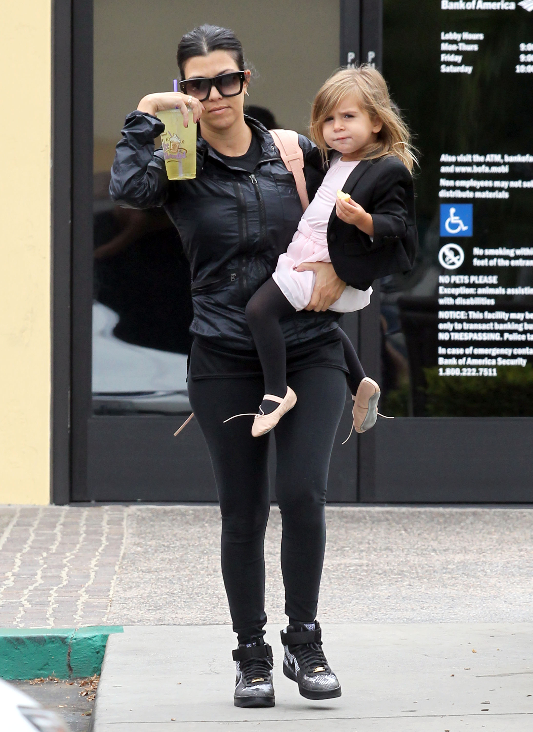 Access_Kardashian_009.jpg