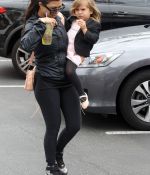 Access_Kardashian_001.jpg