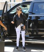Access_Kardashian_003.jpg