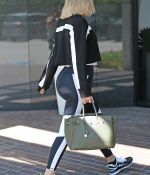 Access_Kardashian_005.jpg