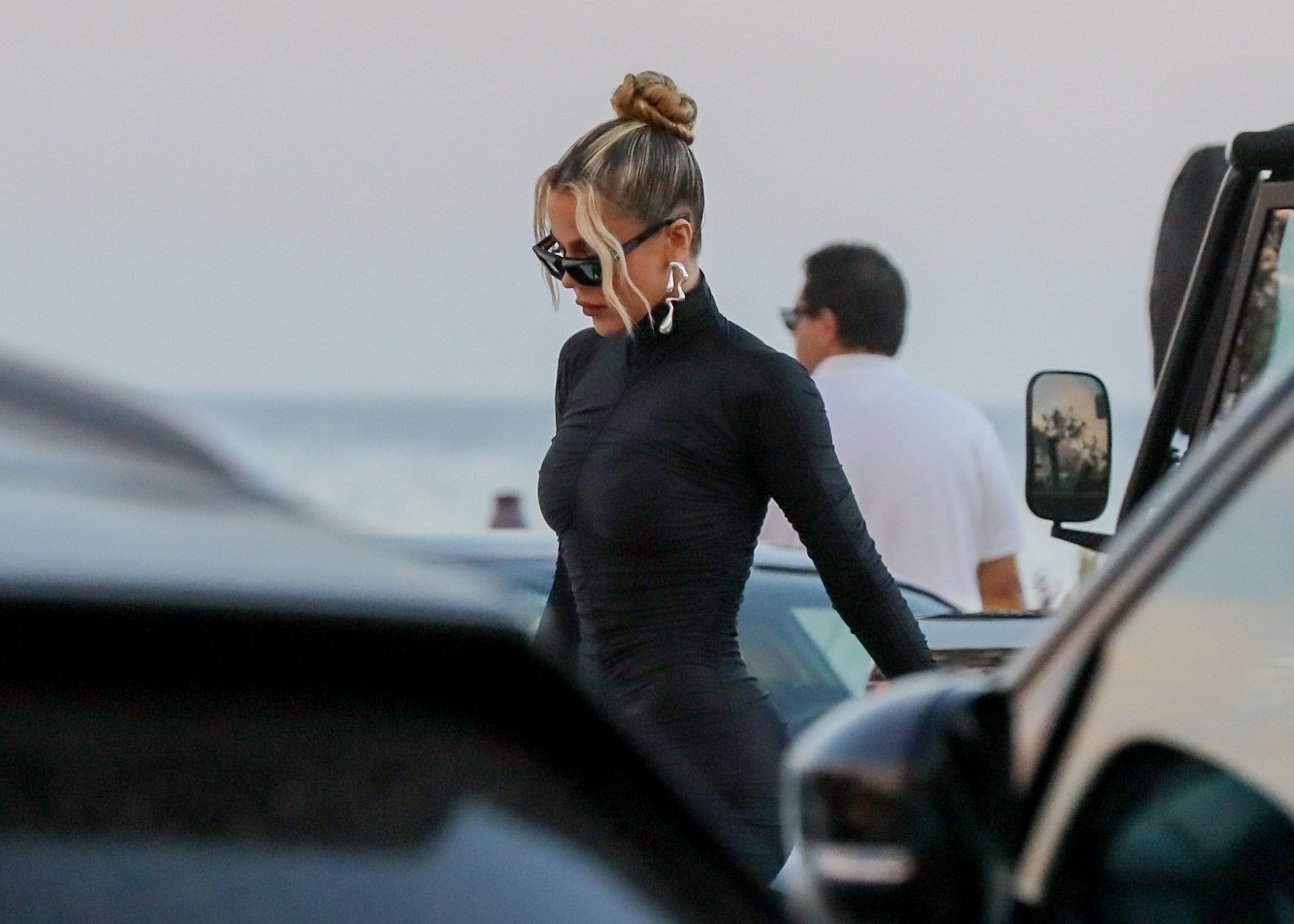 Access_Kardashian_003.jpg