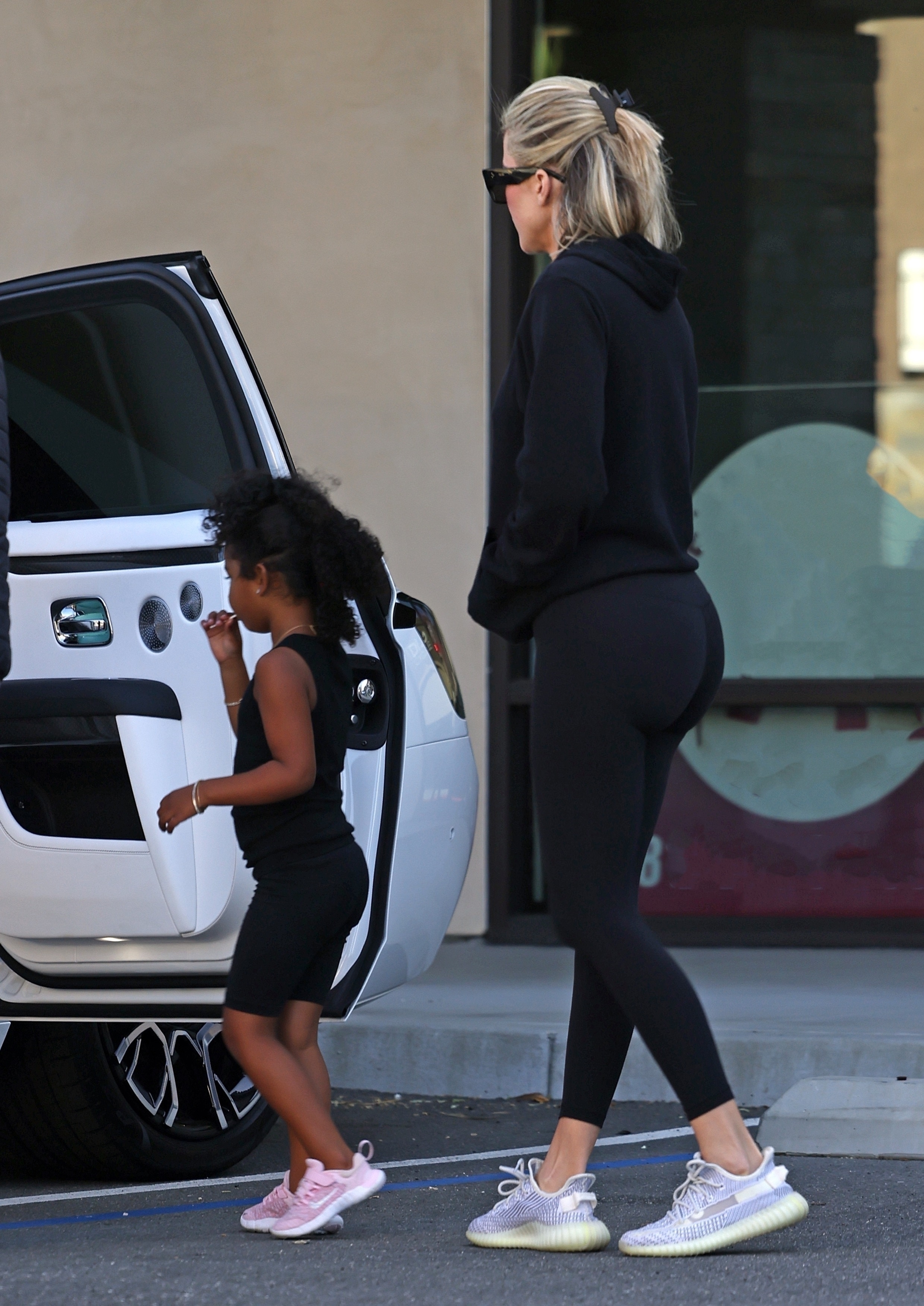 Access_Kardashian_0014.jpg