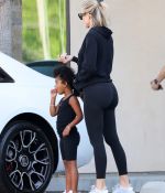 Access_Kardashian_003.jpg