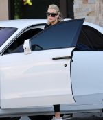 Access_Kardashian_007.jpg