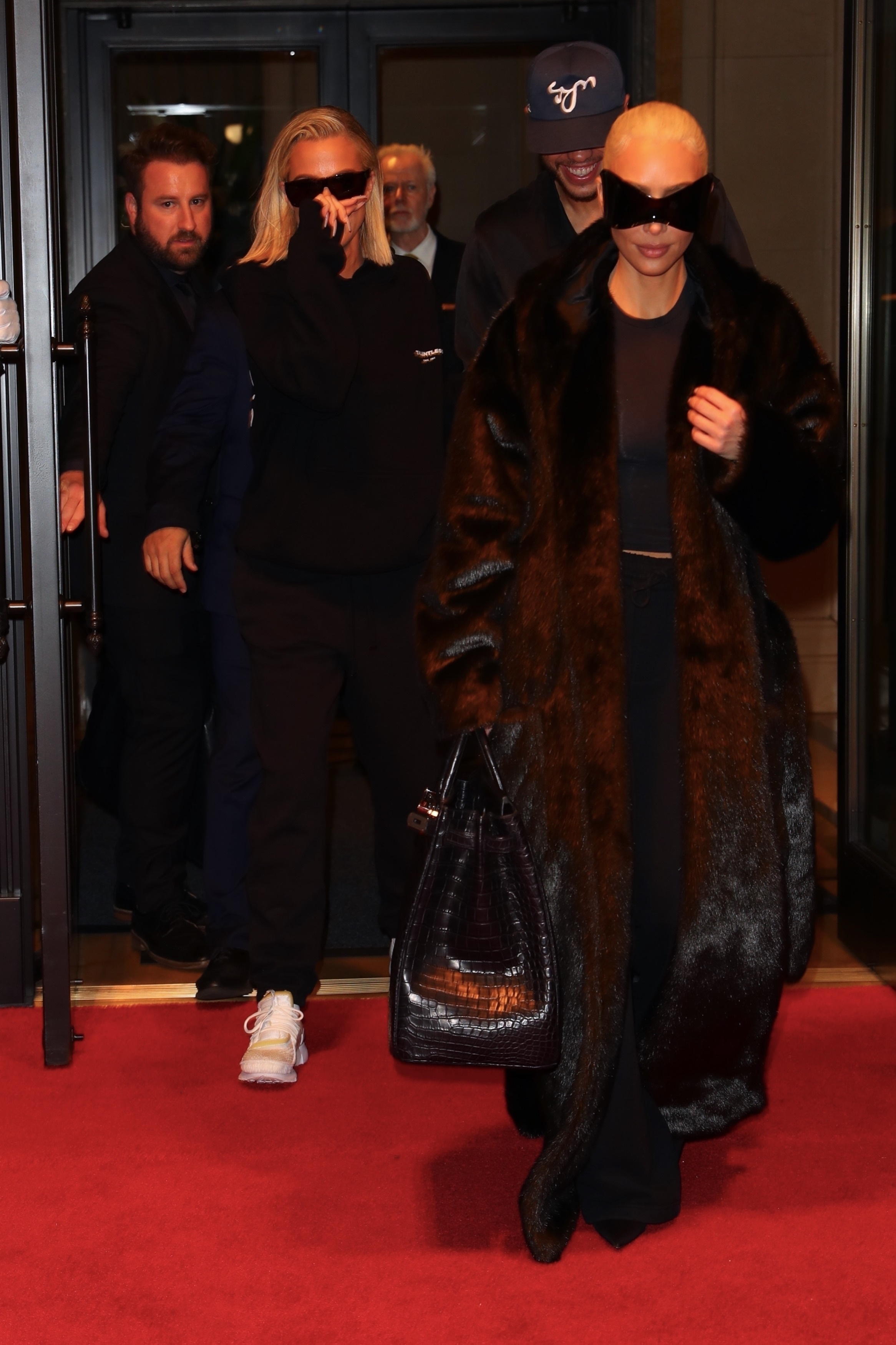 Access_Kardashian_003.jpg