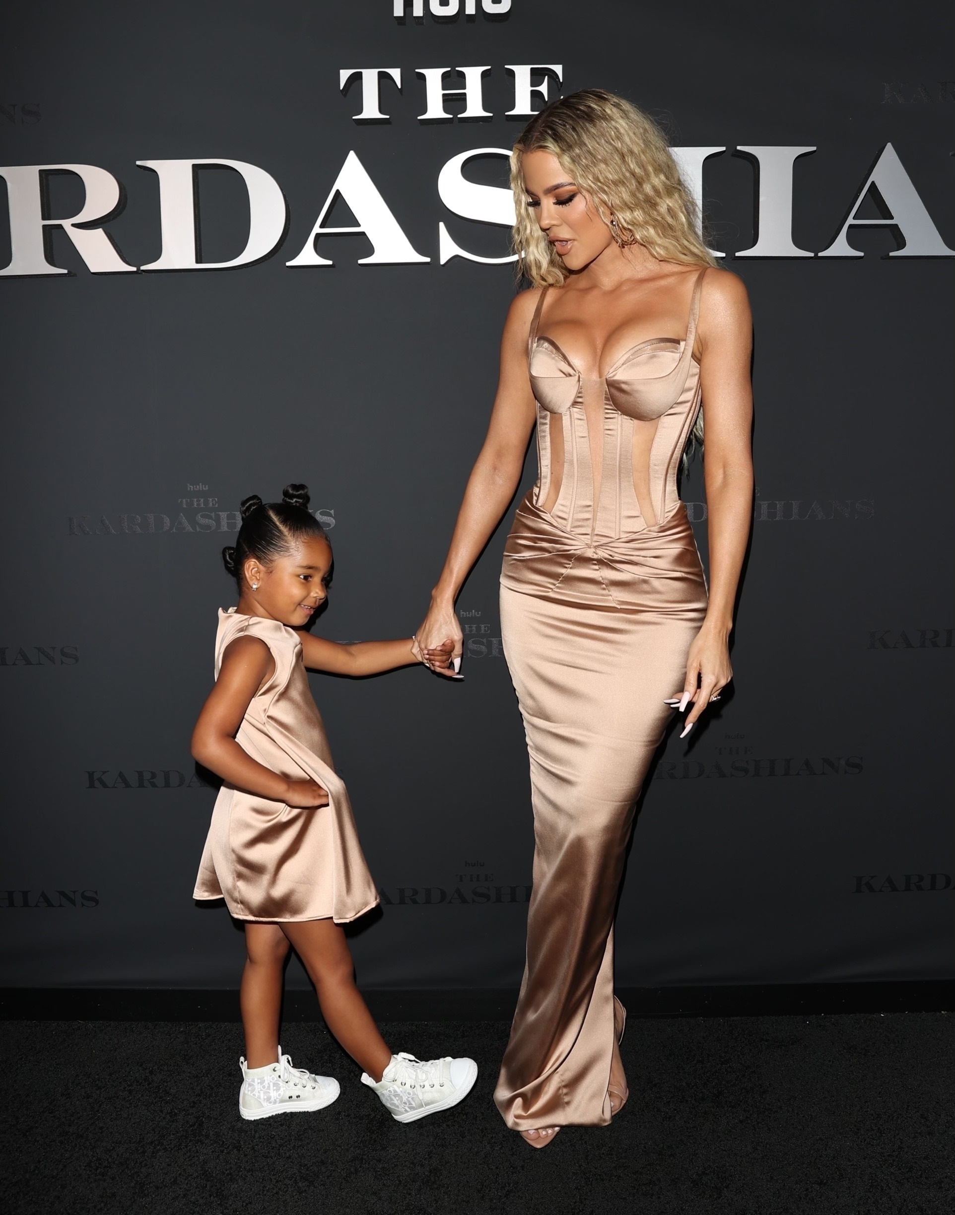 Access_Kardashian_008.jpg