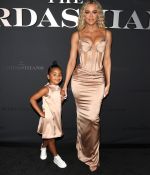 Access_Kardashian_007.jpg