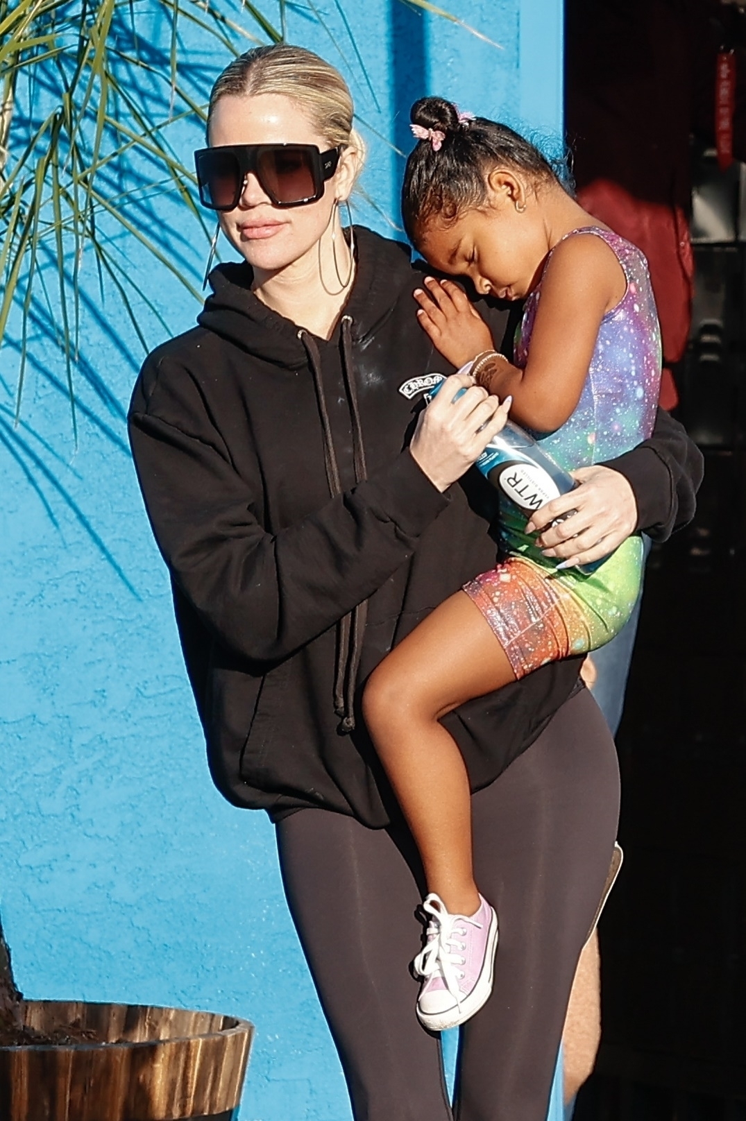 Access_Kardashian_001.jpg