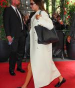 Access_Kardashian_004.jpg
