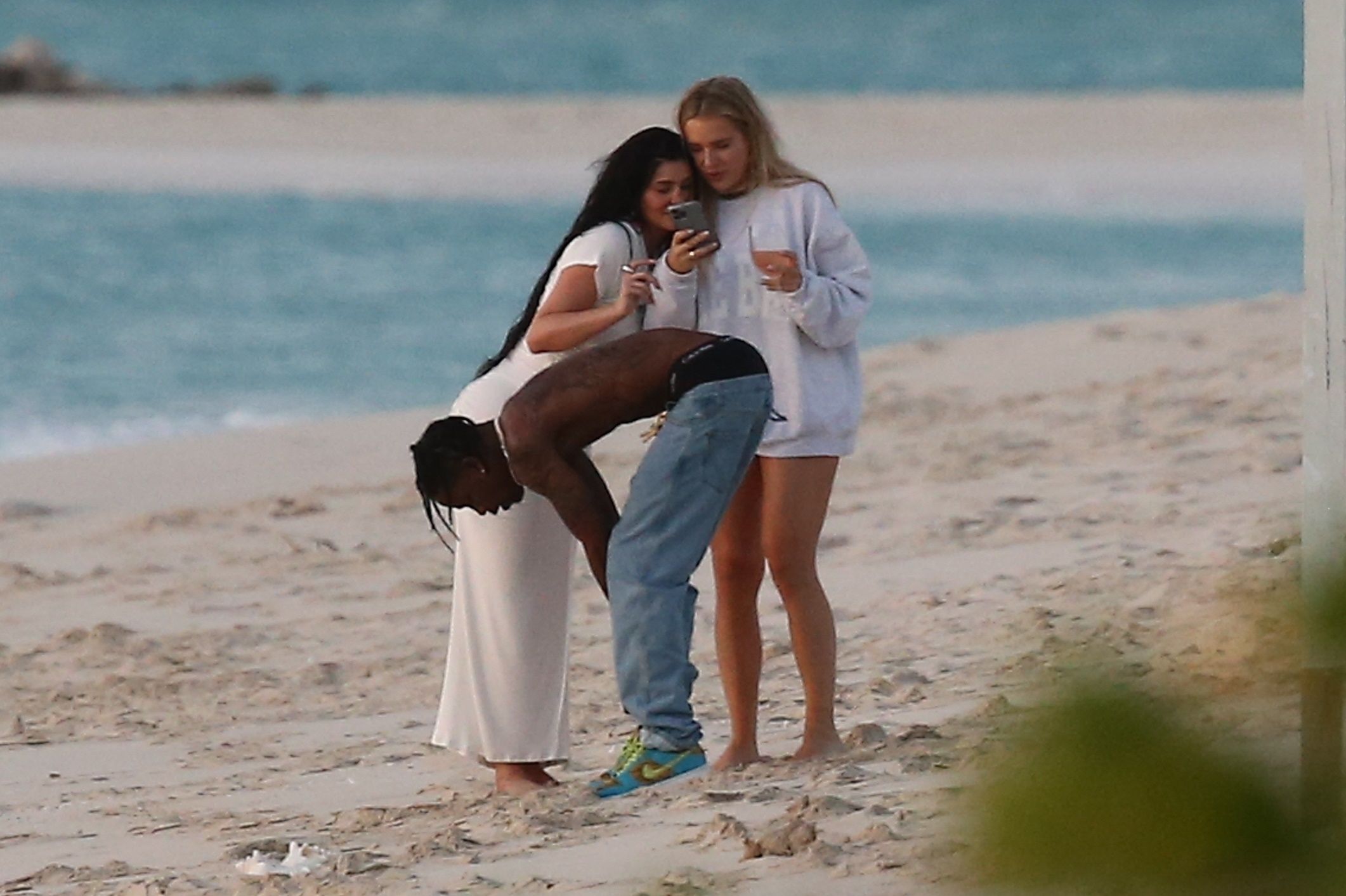Access_Kardashian_021.jpg