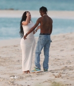 Access_Kardashian_006.jpg