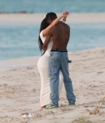 Access_Kardashian_009.jpg