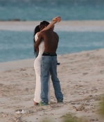 Access_Kardashian_011.jpg