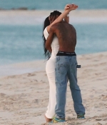 Access_Kardashian_013.jpg
