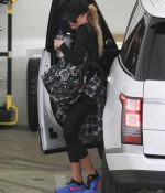 Access_Kardashian_001.jpg