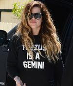 Access_Kardashian_001.jpg