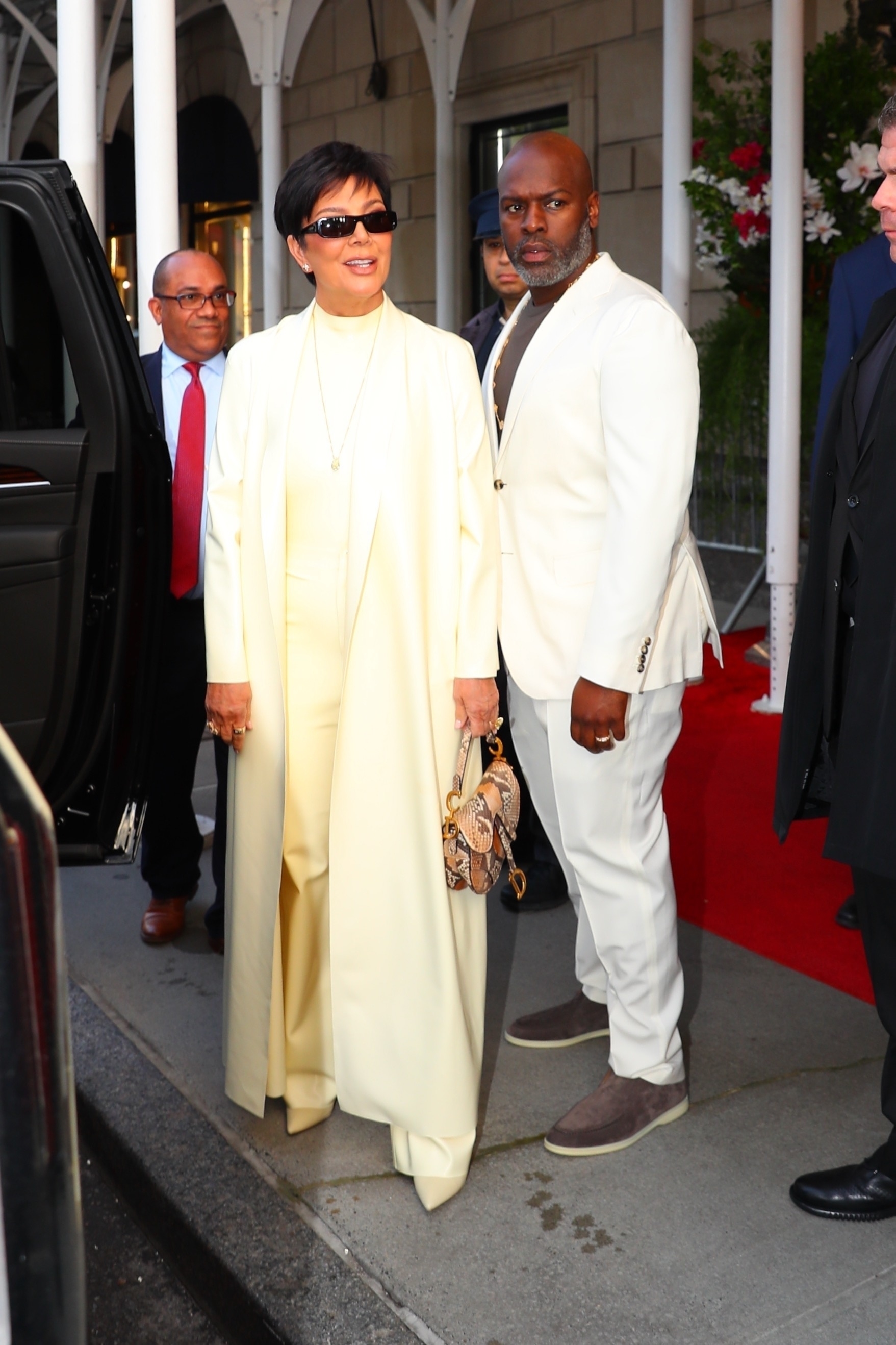 Access_Kardashian_003.jpg