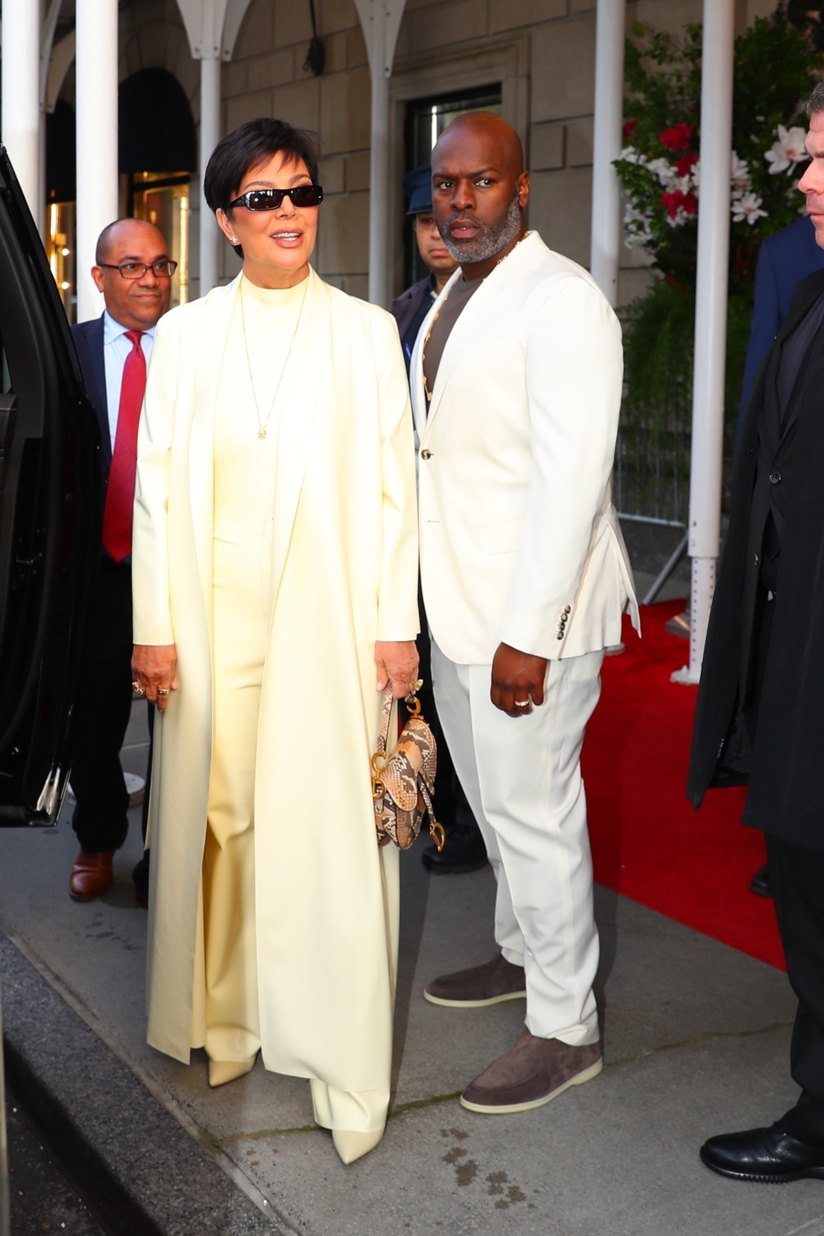 Access_Kardashian_005.jpg